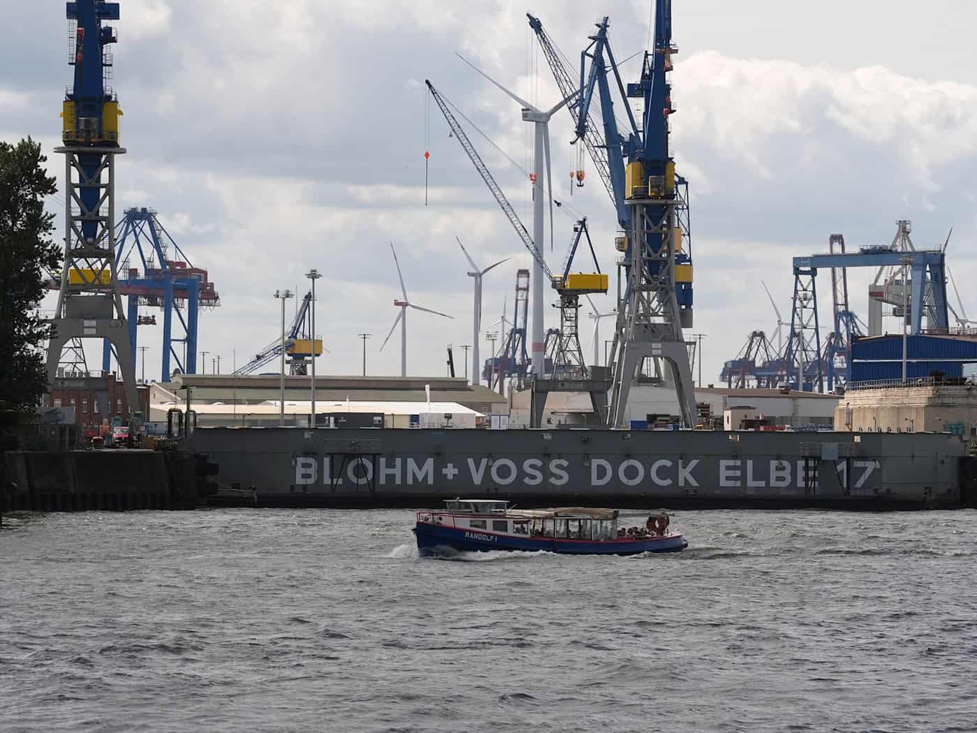 Die Werft Blohm+Voss gehört inzwischen zum Rüstungskonzern Rheinmetall . (Archivbild)  / Foto: Marcus Brandt/dpa