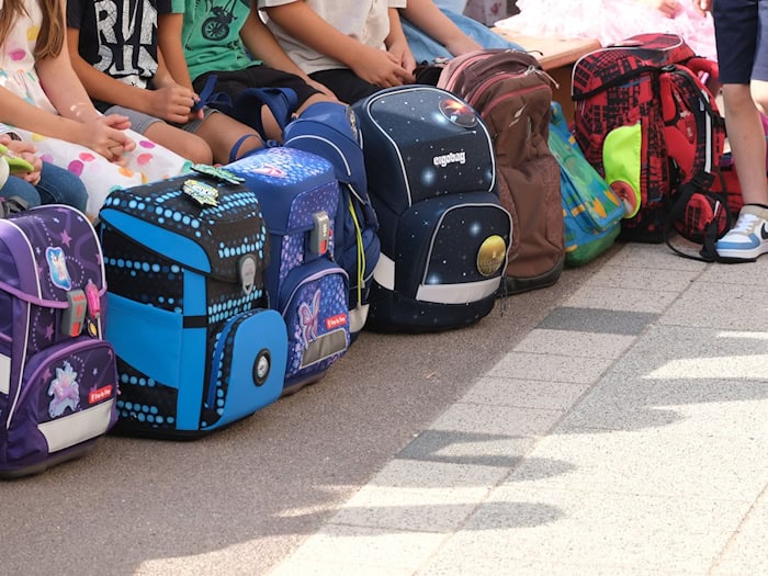 Kinderfotos im Internet können zweckentfremdet und manipuliert werden, warnt die CDU-Abgeordnete Hopmann. (Symbolbild) / Foto: Sebastian Willnow/dpa