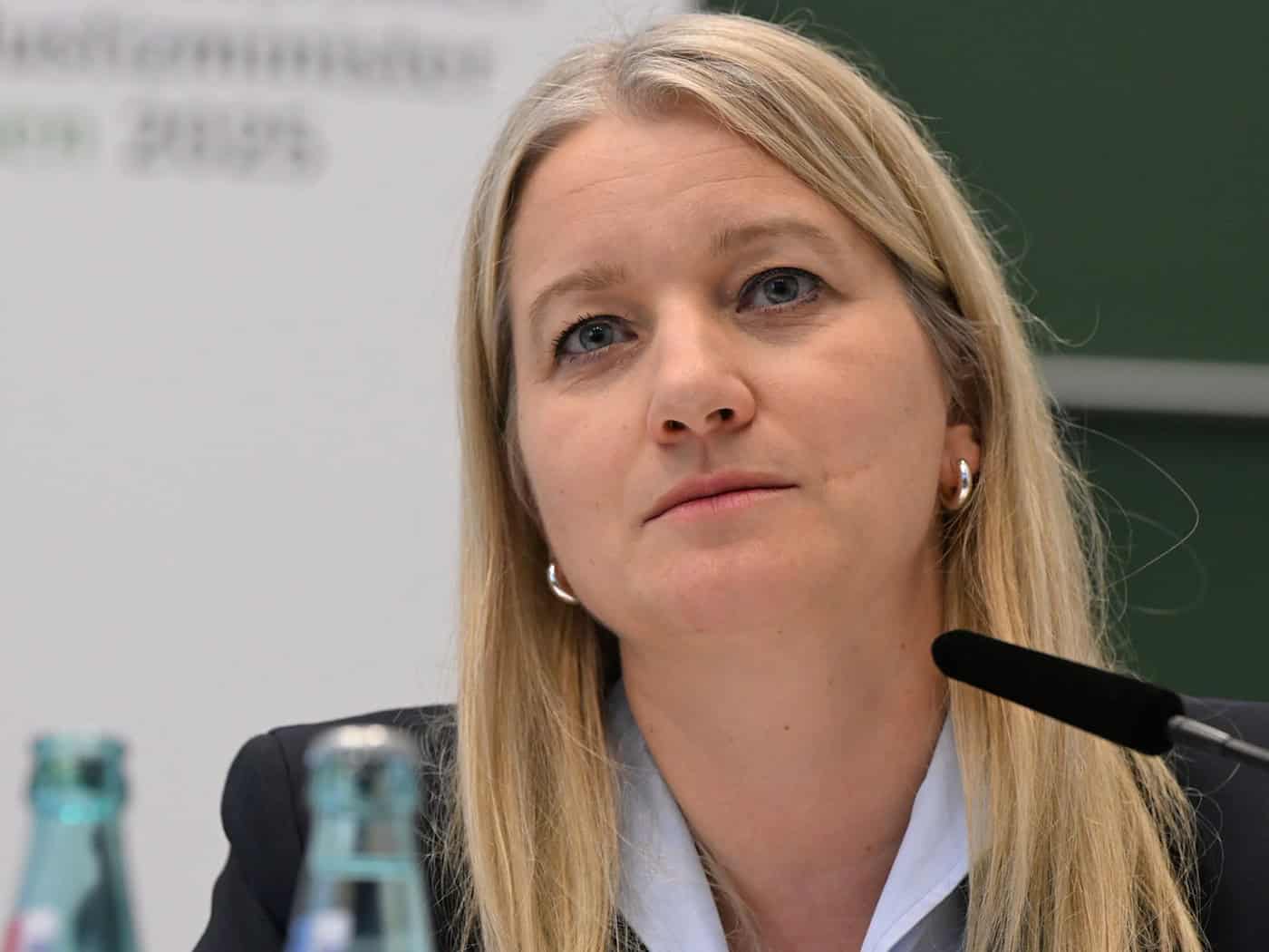 Die CDU-Fraktion im niedersächsischen Landtag wirft Justizministerin Kathrin Wahlmann (SPD) «Luxusreisen» vor. (Archivbild) / Foto: Jennifer Brückner/dpa