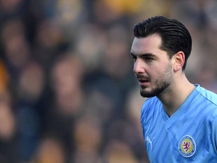 Floh aus dem Iran: Fußball-Torwart Marko Johansson. (Archivbild) / Foto: Swen Pförtner/dpa