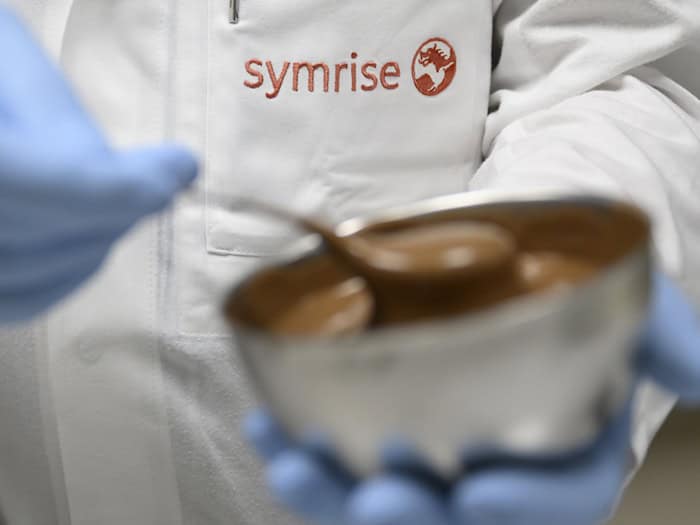 Symrise stellt etwa Aromen für Kaugummis und Weingummis her. (Symbolbild)  / Foto: Swen Pförtner/dpa