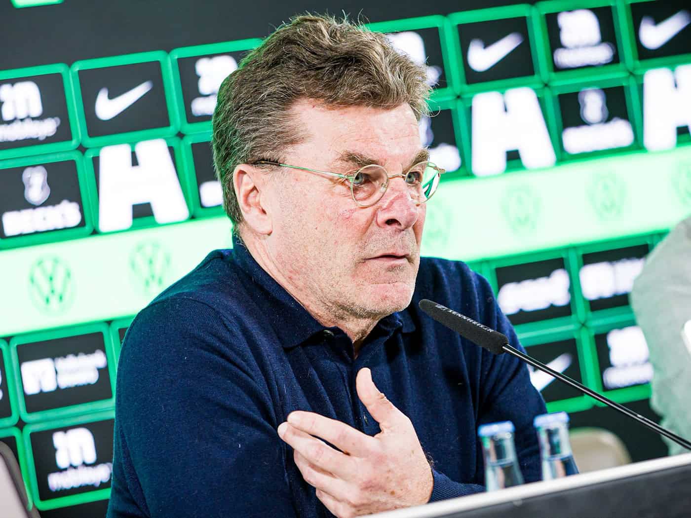 Der neue Wolfsburg-Trainer Dieter Hecking.  / Foto: Moritz Frankenberg/dpa