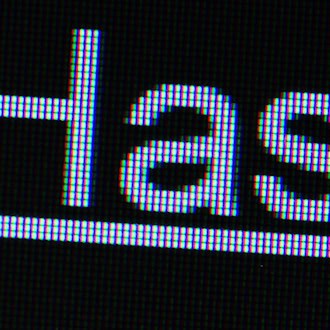 Nachdem sie den Tod ihres Babys öffentlich gemacht hatten, begegnete dem Pärchen eine Welle des Hasses, berichtet Influencerin Lisa-Marie Straube. (Symbolbild) / Foto: Lukas Schulze/dpa