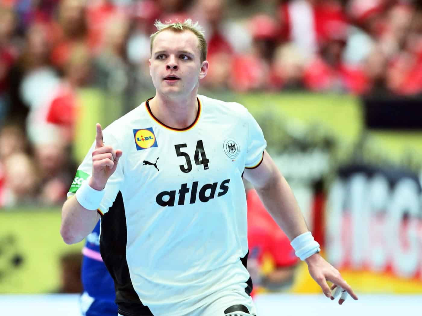 Wechselt 2027 zum THW Kiel: Handball-Nationalspieler Justus Fischer. / Foto: Sina Schuldt/dpa