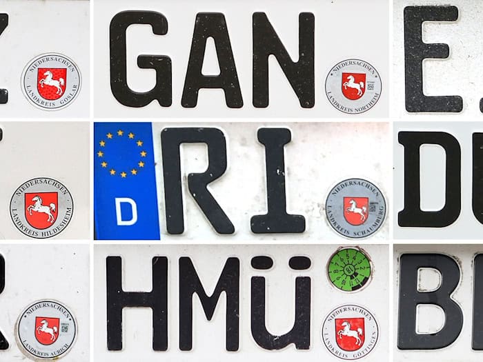 Seit 2012 sind viele frühere Kennzeichenkürzel wieder möglich. (Archivbild) / Foto: -/dpa