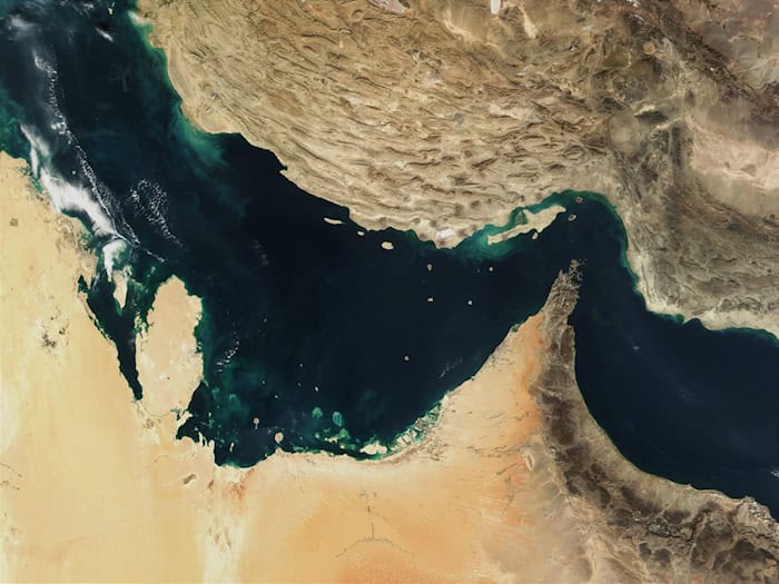 Auf der Satellitenaufnahme sind der Persische Golf, die Straße von Hormus und der Golf von Oman zu sehen. (Archivbild)  / Foto: -/The Visible Earth/NASA/dpa