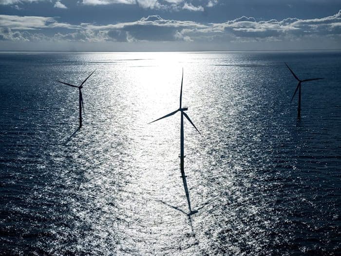 Vor Borkum und Norderney sollen 60 weitere Windräder entstehen. (Symbolbild) / Foto: Sina Schuldt/dpa