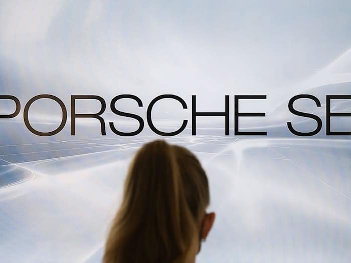 Die Autokrise belastet die Porsche SE. / Foto: Marijan Murat/dpa