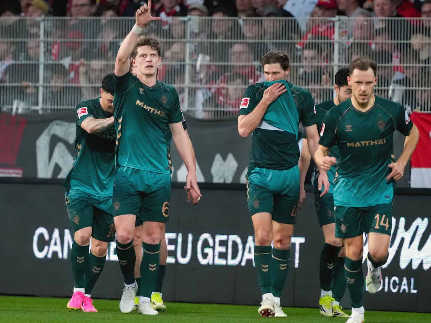 Werder ging in Halbzeit eins in Führung. / Foto: Soeren Stache/dpa