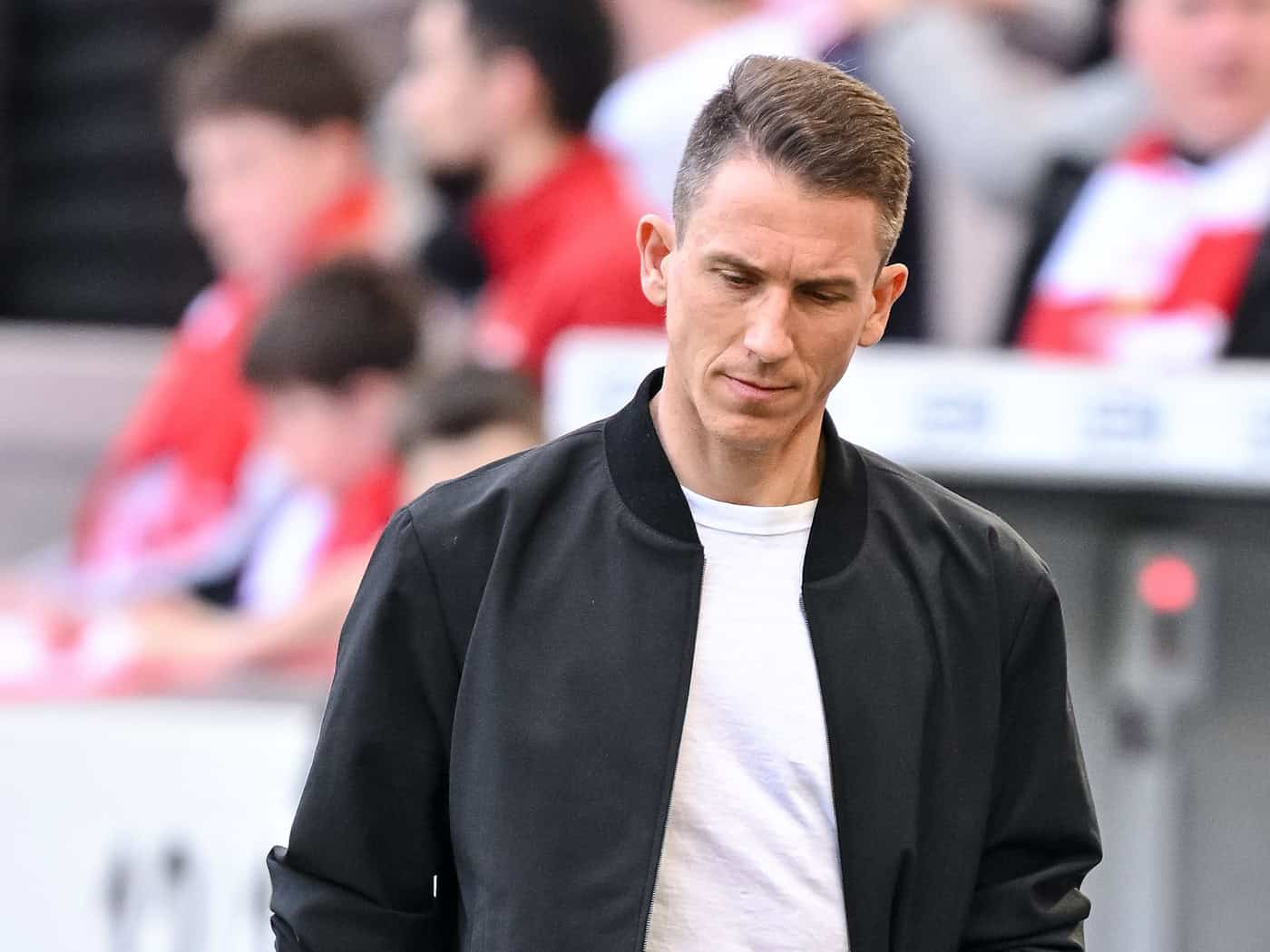 Daniel Bauer ist mit dem VfL Wolfsburg gegen den HSV zum Siegen verdammt. (Archivbild) / Foto: Harry Langer/dpa