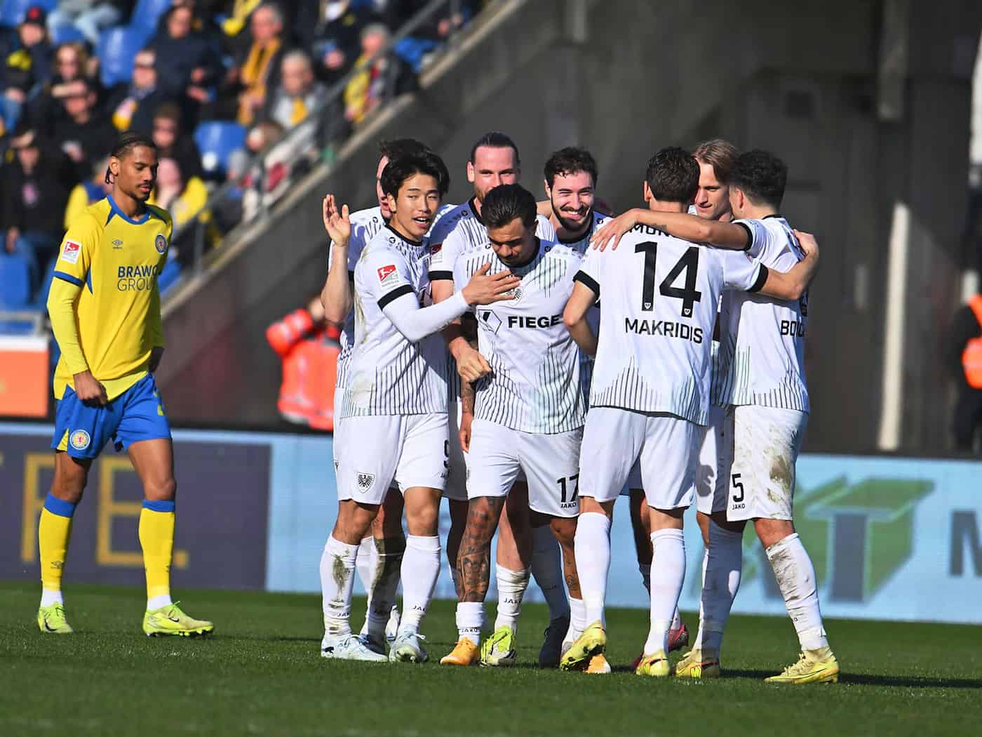 Münster jubelt in Braunschweig. / Foto: Swen Pförtner/dpa