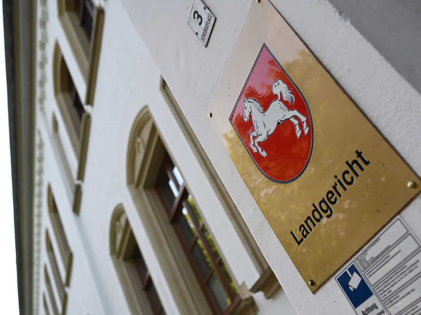 Der Mordprozess gegen den 34-Jährigen soll vor dem Landgericht Aurich verhandelt werden. (Symbolbild) / Foto: Lars Penning/dpa