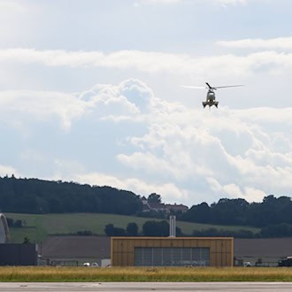 Es werde versucht, das Übungsgebiet stetig zu wechseln. (Archivbild) / Foto: Swen Pförtner/dpa