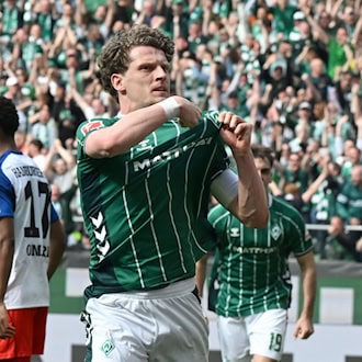 Derby-Held: Werder Bremens Jens Stage nach dem ersten von zwei Toren gegen den Hamburger SV. / Foto: Carmen Jaspersen/dpa