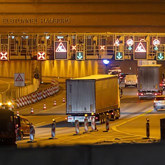 Der Hamburger Elbtunnel war seit Freitagabend voll gesperrt. (Archivbild) / Foto: Bodo Marks/dpa