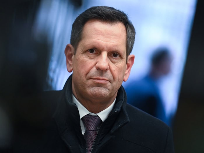 Knapp eine Woche lang wird sich Niedersachsens Ministerpräsident Lies über die wirtschaftlichen Entwicklungen in China informieren. (Archivbild) / Foto: Britta Pedersen/dpa