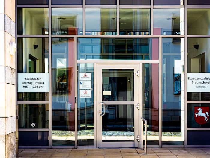 Der Justizskandal aus Schleswig-Holstein findet eine Fortsetzung in Niedersachsen. Die Staatsanwaltschaft Braunschweig hat Anklage erhoben. (Archivbild)  / Foto: Moritz Frankenberg/dpa