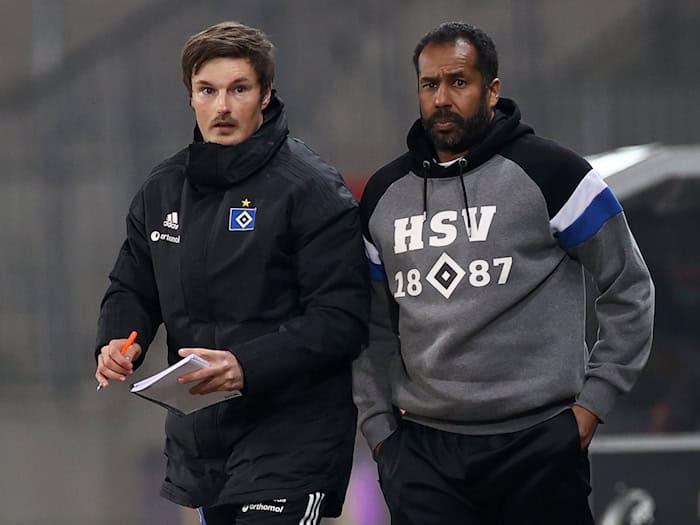 Merlin Polzin und Daniel Thioune beim Hamburger SV. (Archivbild) / Foto: Christian Charisius/dpa-Pool/dpa
