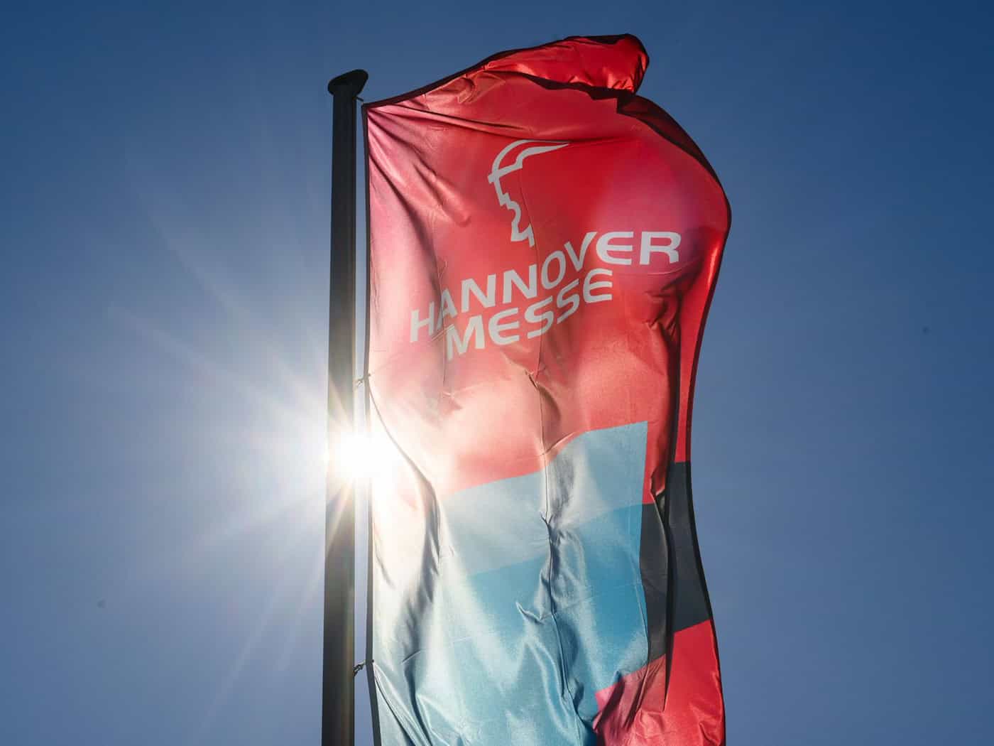 Mehr als 3.000 Aussteller aus den Bereichen Maschinenbau, Elektro- und Digitalindustrie sind bei der Hannover Messe dabei. (Archivbild) / Foto: Julian Stratenschulte/dpa