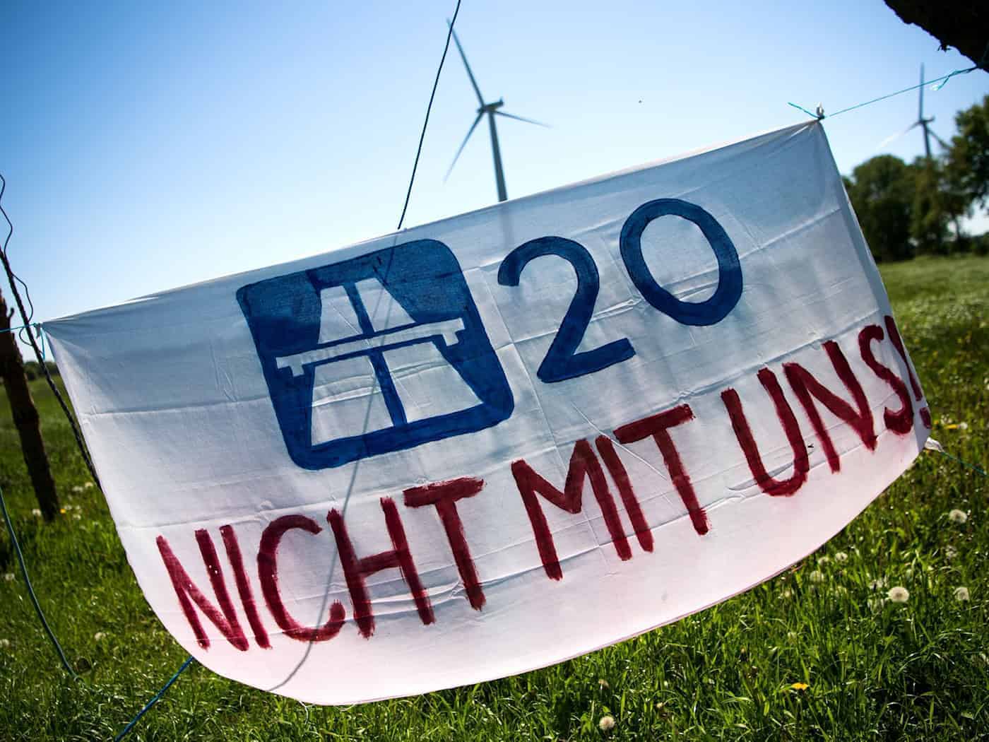 Ein Fährunternehmen könnte vor dem Bundesverwaltungsgericht scheitern. (Archivbild) / Foto: Sina Schuldt/dpa