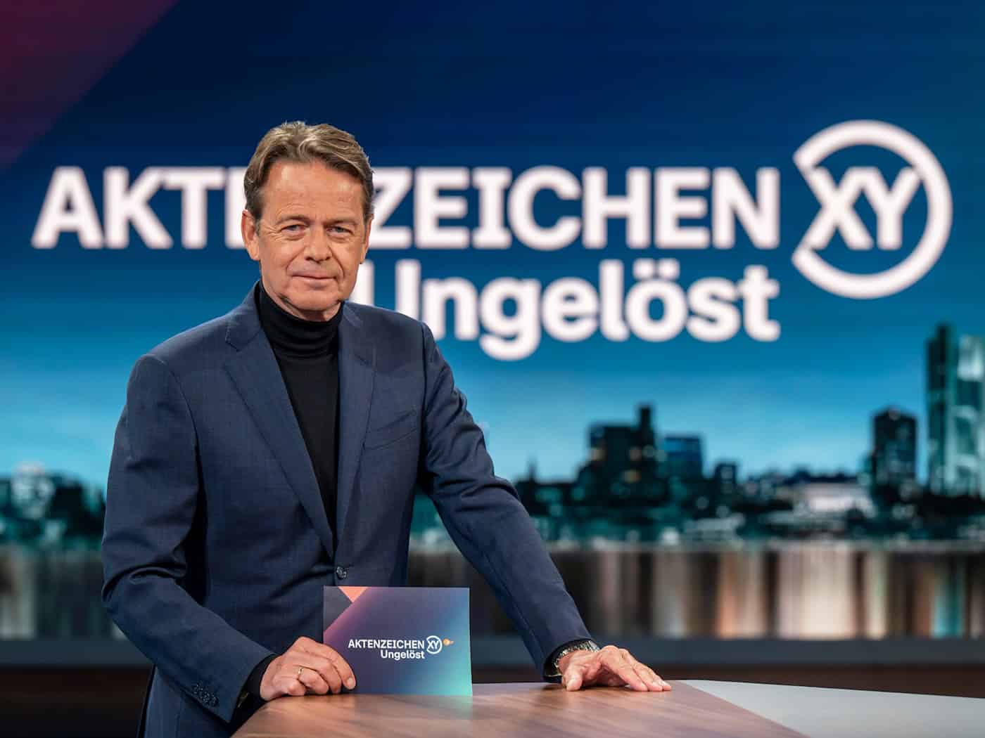 Rudi Cerne moderiert seit mehr als zwei Jahrzehnten die Sendung im ZDF. (Archivbild) / Foto: Peter Kneffel/dpa