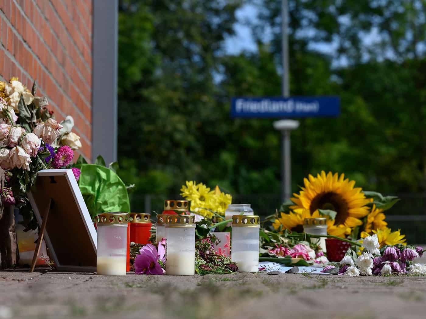 Nach dem mutmaßlich tödlichen Stoß am Bahnhof von Friedland soll in Göttingen ein Urteil fallen. (Archivbild) / Foto: Swen Pförtner/dpa