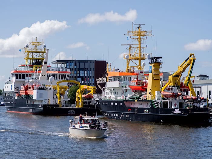 Schiffe des BSH liegen in Bremerhaven. (Archivbild)  / Foto: Hauke-Christian Dittrich/dpa