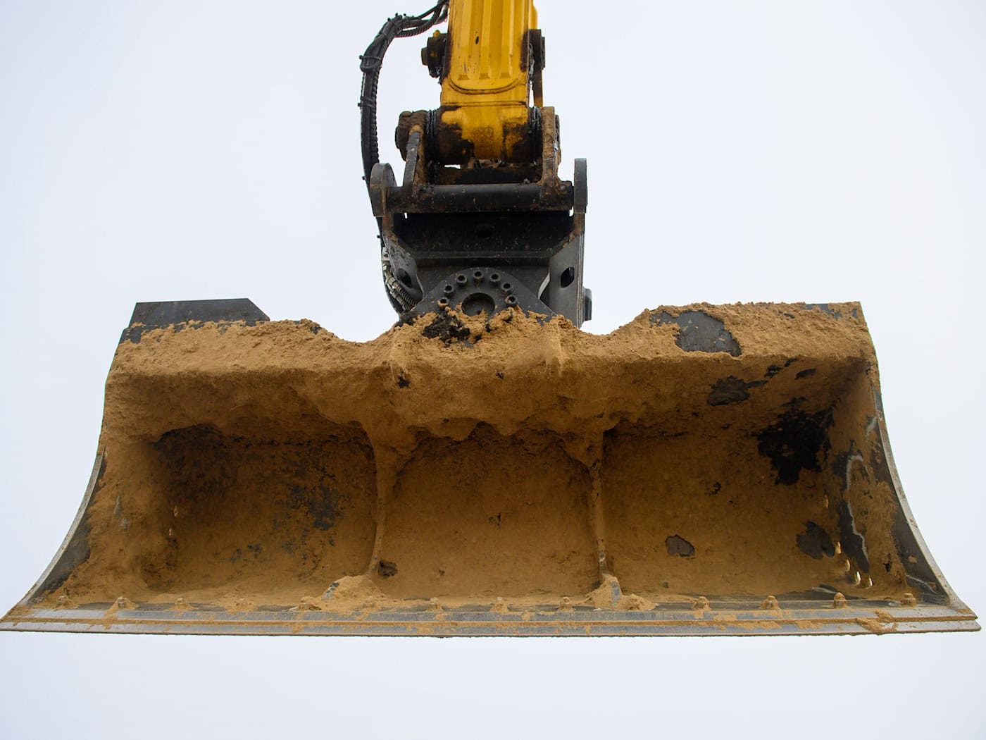 Mit einem gestohlenen Bagger haben Unbekannte Straßen im Landkreis Celle beschädigt. (Symbolbild) / Foto: Klaus-Dietmar Gabbert/dpa