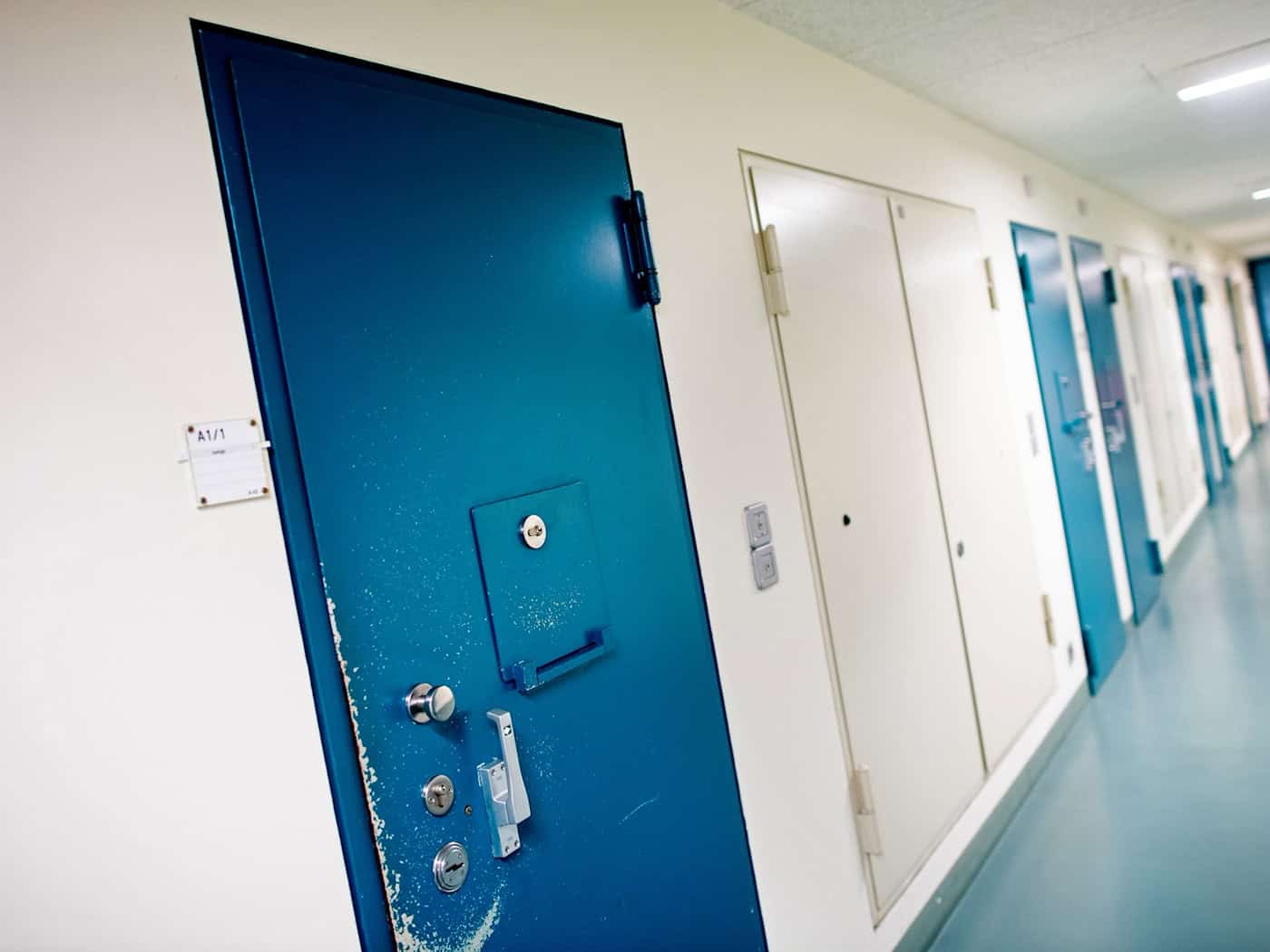 Der verurteilte Serienmörder Niels Högel sitzt seit dem Jahr 2009 im Gefängnis und wird dort viele weitere Jahre verbringen. (Symbolbild) / Foto: Hauke-Christian Dittrich/dpa