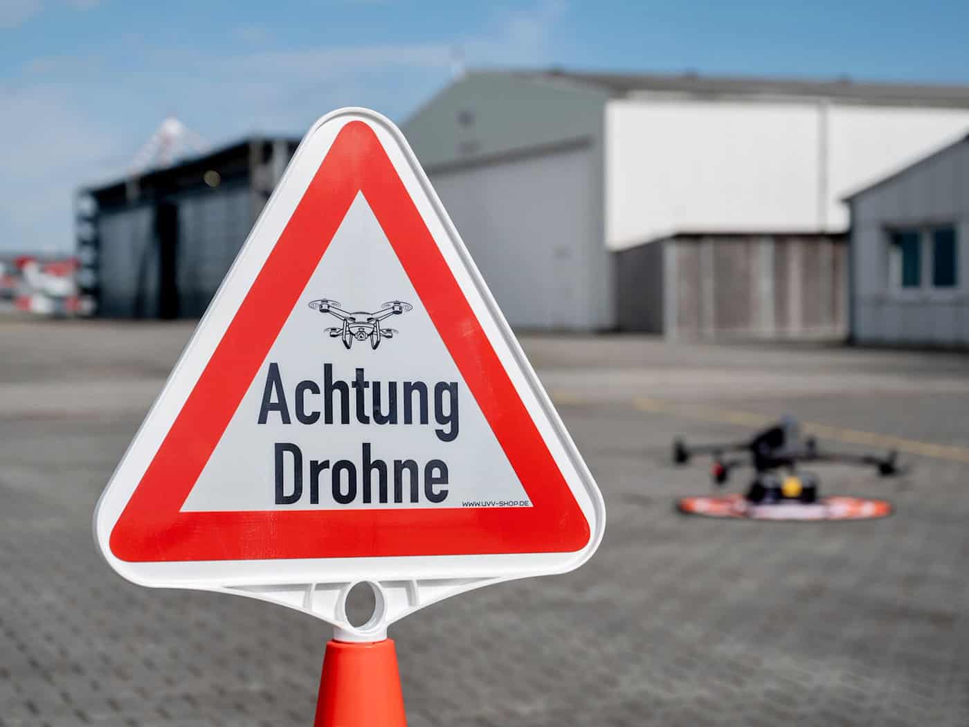 Die Frachtdrohne fliegt nun regelmäßig zu Testzwecken nach Juist.  / Foto: Hauke-Christian Dittrich/dpa