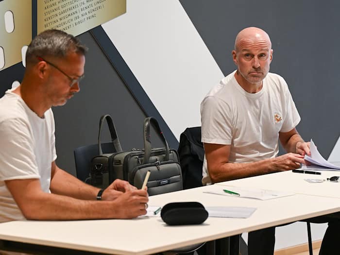 Der frühere Osnabrücker Trainer Marco Antwerpen und sein Co-Trainer Frank Döpper (Archivbild) / Foto: Arne Dedert/dpa