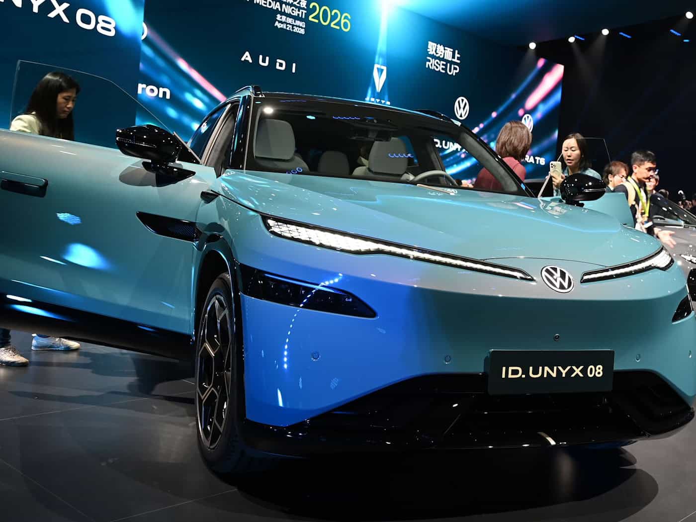 Mit in China entwickelten E-Modelle D.Unyx 08 will VW dort wieder Boden gutmachen. (Archivfoto) / Foto: Johannes Neudecker/dpa