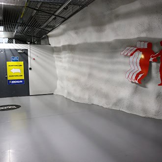 Finnland verfügt über ein dichtes Netz an Bunkern, die in Friedenszeiten teils als Sportanlage genutzt werden. (Archivbild) / Foto: Bernd von Jutrczenka/dpa
