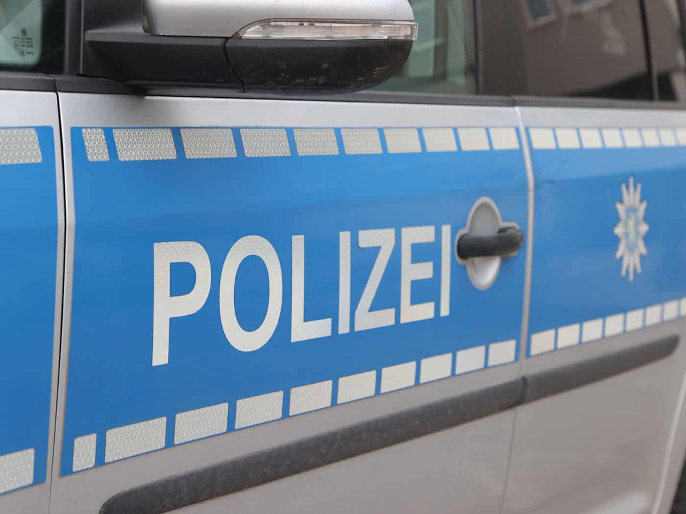 Betrunkener 21-Jähriger greift Polizisten in Nienburg an