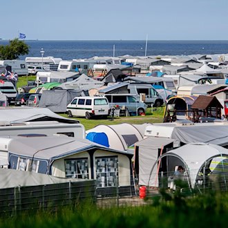 Die Lust aufs Campen ist Pfingsten groß.  / Foto: Hauke-Christian Dittrich/dpa