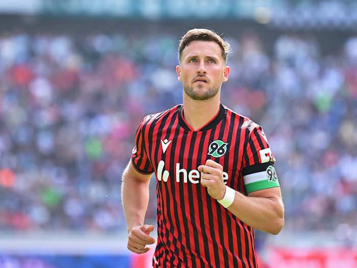 Hannovers Kapitän Enzo Leopold wechselt zu Borussia Mönchengladbach. / Foto: Swen Pförtner/dpa