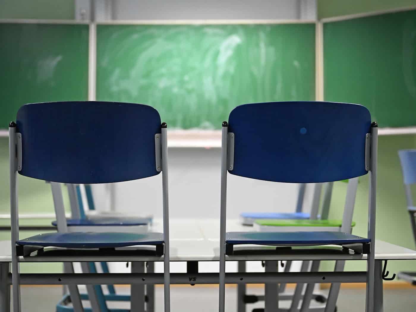 In Hannover wird eine Grundschule verwüstet: Die Polizei ermittelt die mutmaßlichen Täter - zwei Jungen im Alter von elf und zwölf Jahren. (Symbolbild) / Foto: Michael Brandt/dpa
