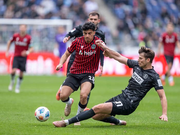 Husseyn Chakroun kann diese Saison nicht mehr für Hannover 96 spielen. (Archivbild) / Foto: David Inderlied/dpa