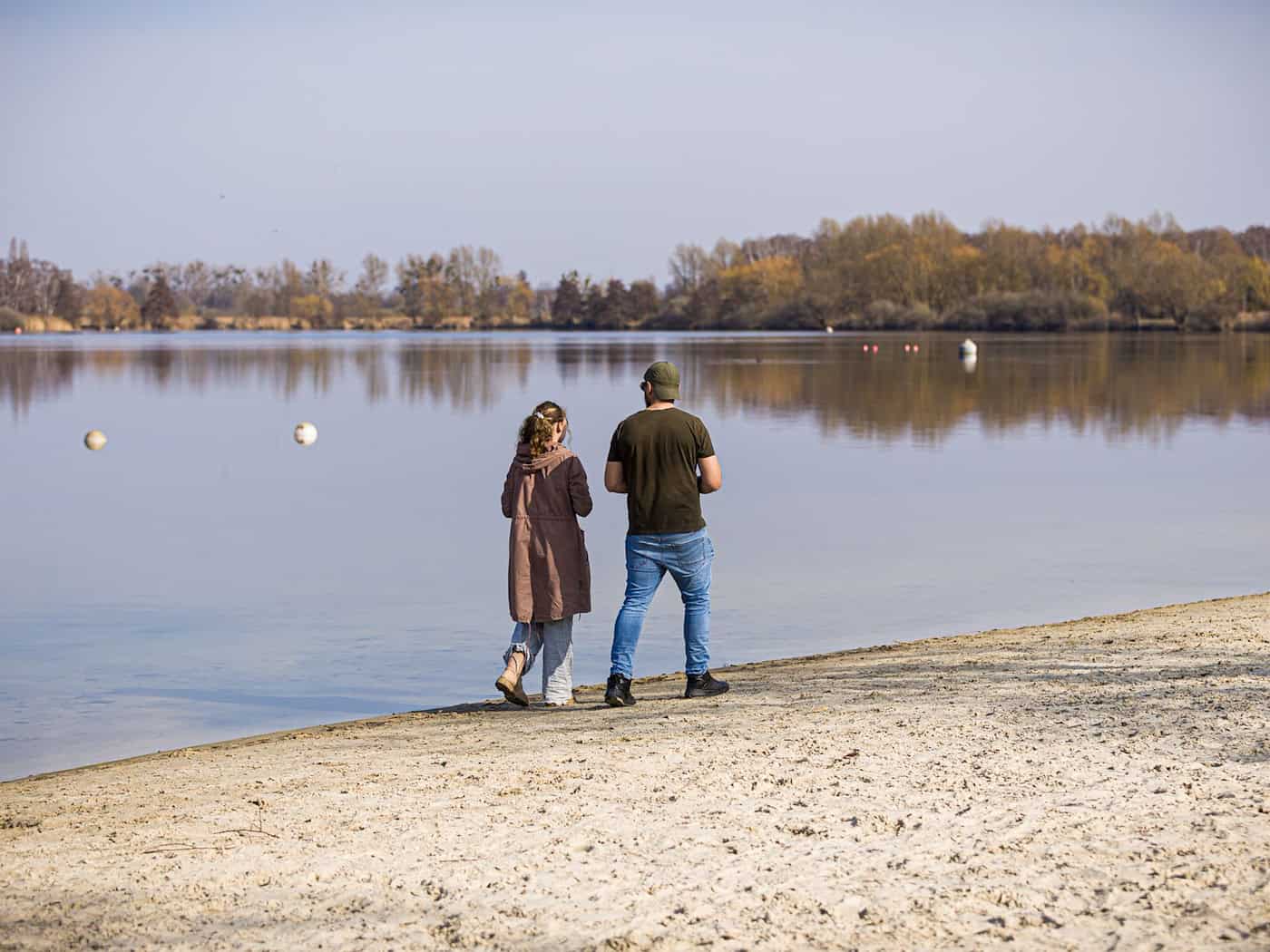 Das Wetter in Niedersachsen und Bremen bleibt auch zur Mitte der Woche wechselhaft, es wird aber zunehmend wärmer. (Symbolbild) / Foto: Moritz Frankenberg/dpa