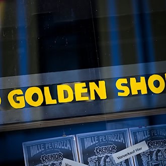Das Kulturzentrum Schlachthof veranstaltet eine Solidaritätslesung zugunsten der Bremer Buchhandlung «The Golden Shop». (Archivfoto) / Foto: Sina Schuldt/dpa
