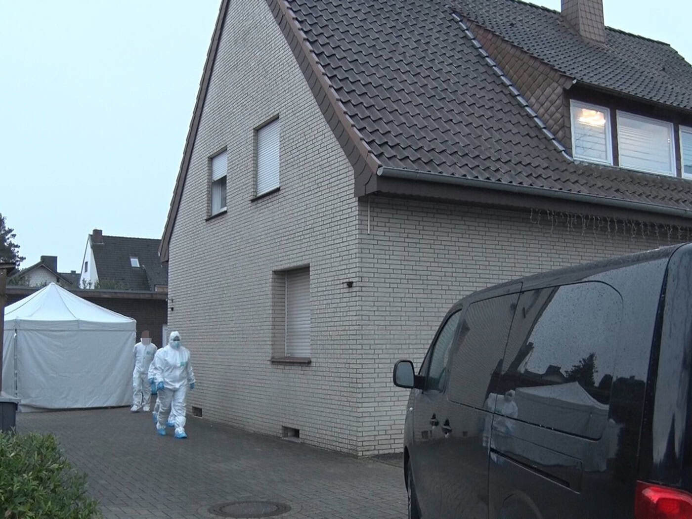 Mutter von Drillingen getötet - Mann angeklagt