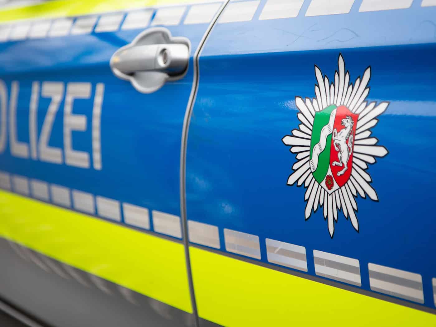 Ein Spezialeinsatzkommando durchsuchte am Morgen mehrere Gebäude in NRW und Niedersachsen. (Symbolbild) / Foto: Friso Gentsch/dpa