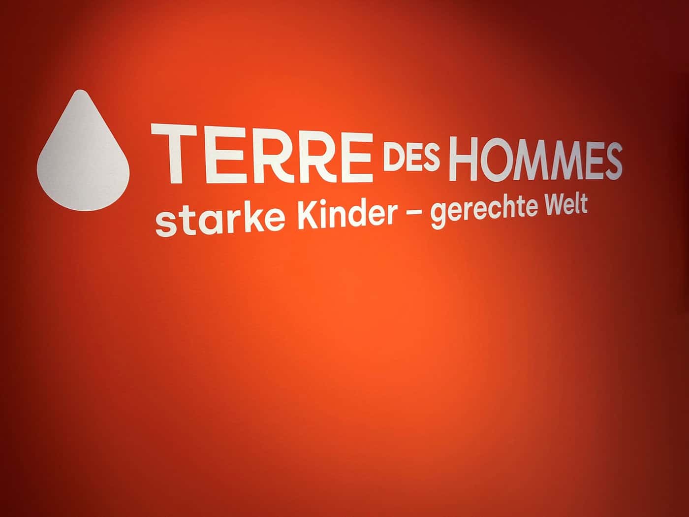 Die Kinderrechtsorganisation Terre des Hommes warnt vor Kürzungen bei der Entwicklungshilfe. (Archivbild) / Foto: Elmar Stephan/dpa