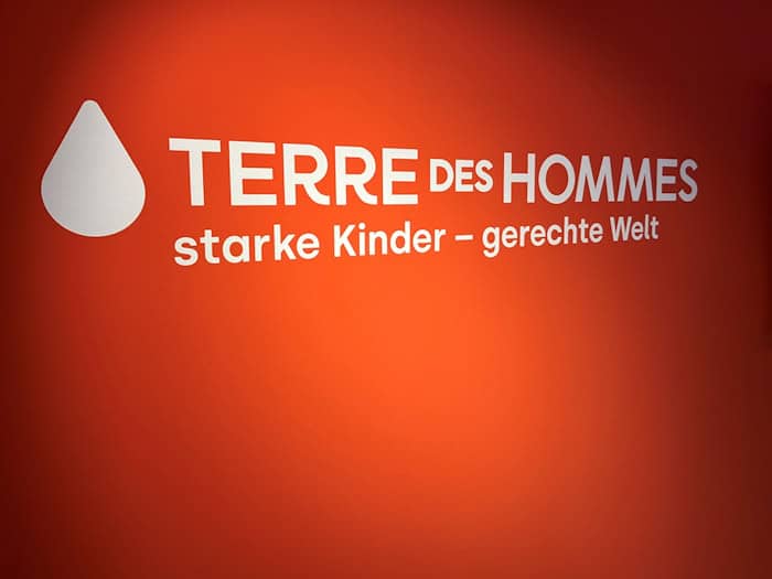 Die Kinderrechtsorganisation Terre des Hommes warnt vor Kürzungen bei der Entwicklungshilfe. (Archivbild) / Foto: Elmar Stephan/dpa