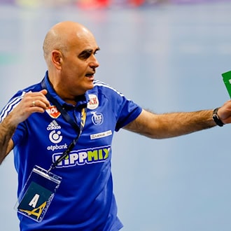 Trainer Juan Carlos Pastor und die TSV Hannover-Burgdorf hatten im Viertelfinal-Rückspiel Heimrecht. (Archivbild) / Foto: Frank Molter/dpa