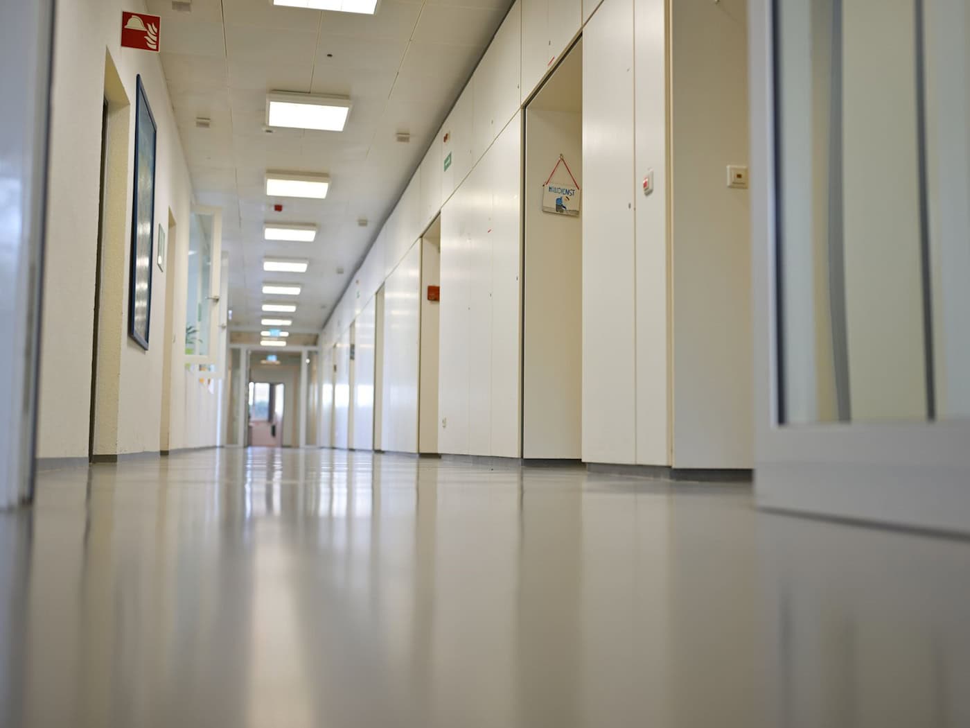 47-Jähriger stirbt in einer psychiatrischen Klinik. (Archivbild) / Foto: Felix Kästle/dpa