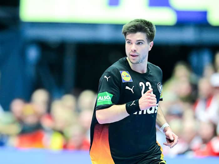 Nationalspieler Renars Uscins wird die TSV Hannover-Burgdorf nach der nächsten Saison verlassen. (Archivbild) / Foto: Sina Schuldt/dpa