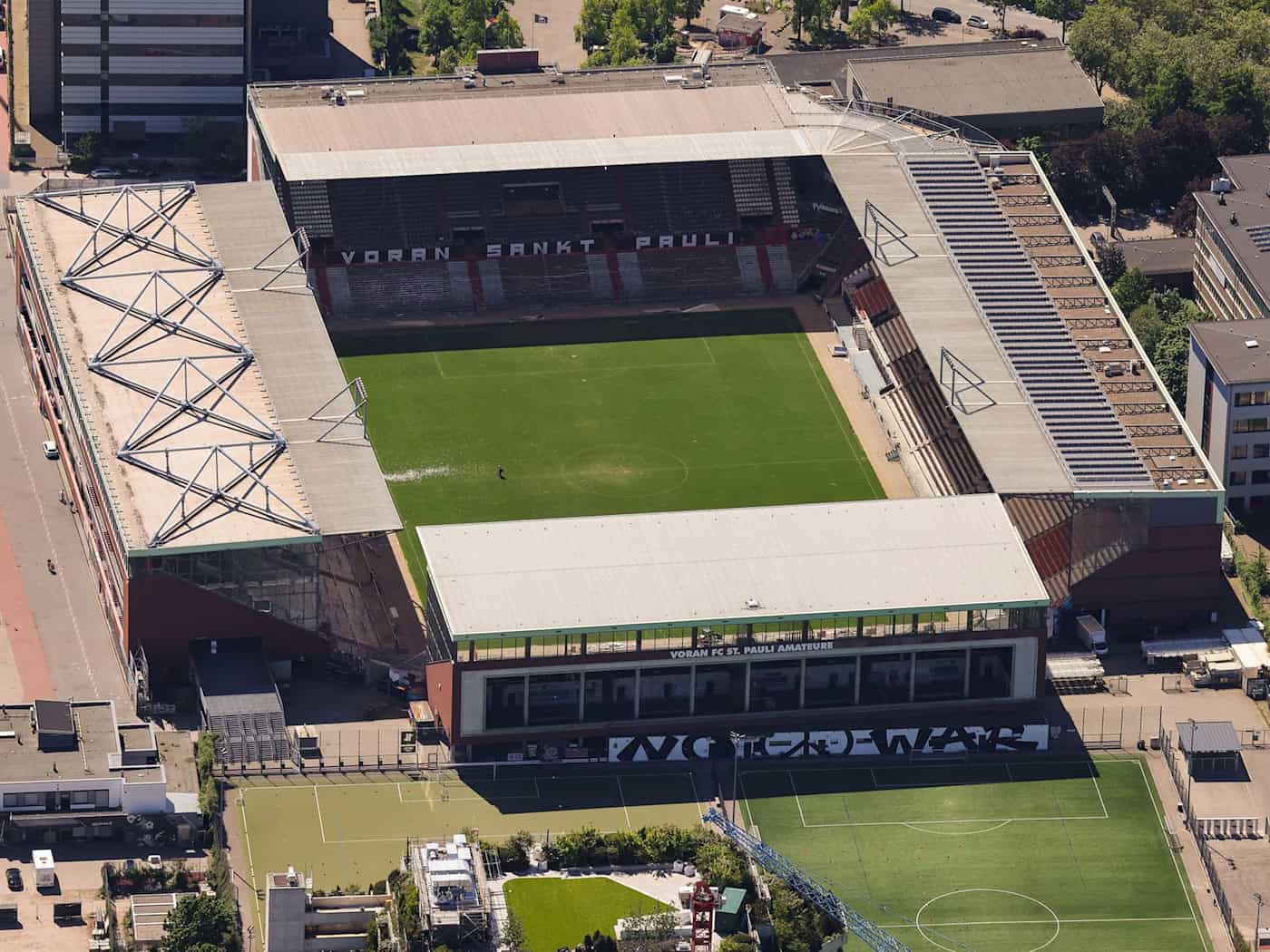 Das Millerntor-Stadion des FC St. Pauli. (Archivbild) / Foto: Christian Charisius/dpa