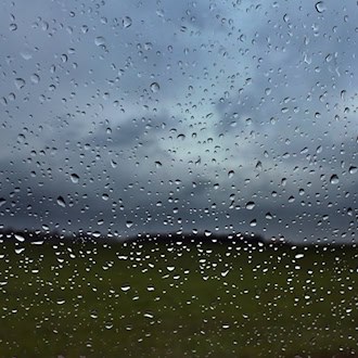 Gegen Mittag werden teils kräftige Gewitter erwartet. (Archiv) / Foto: Karl-Josef Hildenbrand/dpa