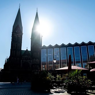 Wegen der Hitzewelle ist der Tag der Wissenschaft in der Bremer Innenstadt abgesagt worden. (Archivbild) / Foto: Hauke-Christian Dittrich/dpa